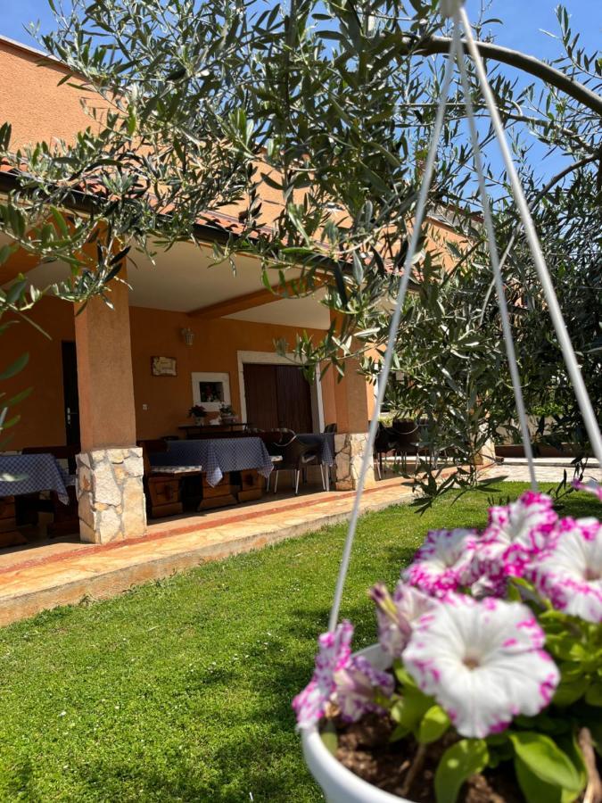 Rooms Danica Πόρετς Εξωτερικό φωτογραφία